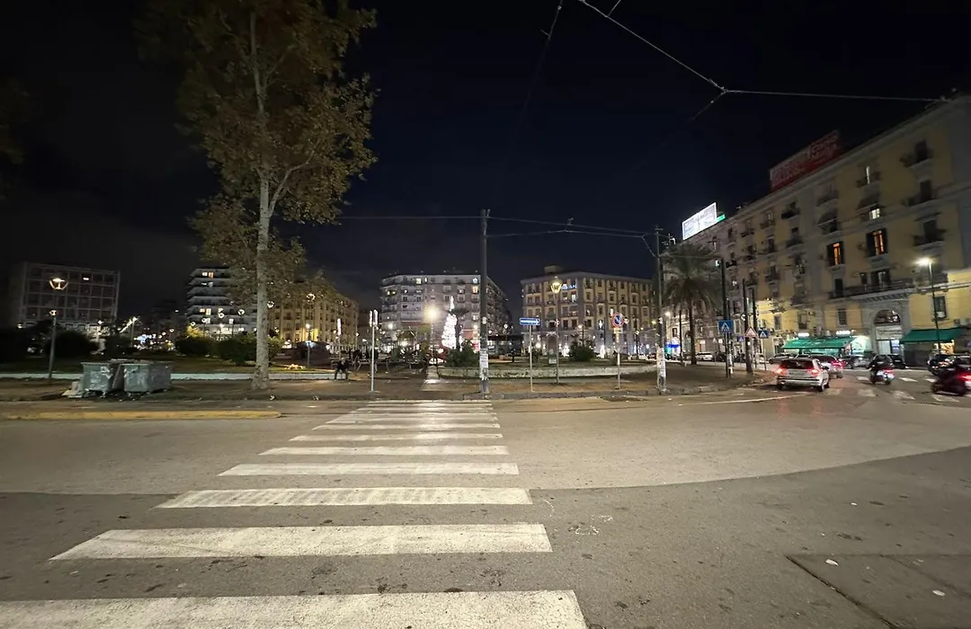 Na' Stanza in Piazza-1